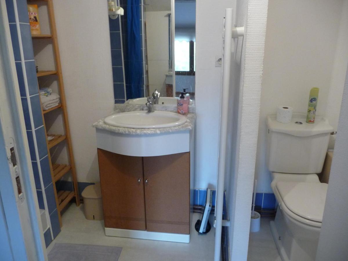 Les Tuileries Bed & Breakfast Ponteyraud Екстериор снимка